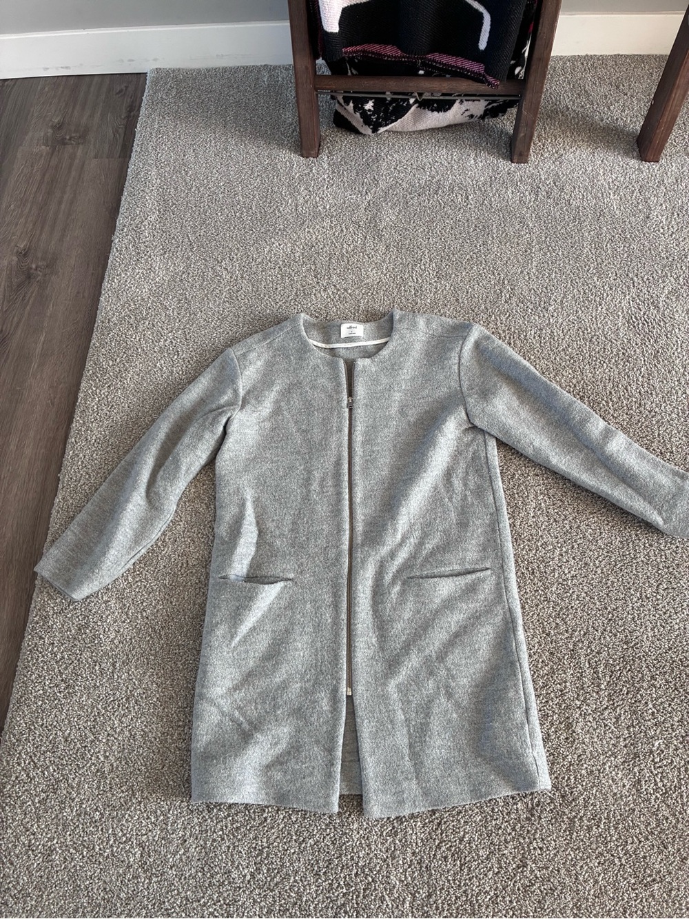 Wilfred Light Gray Collarless Zip Trench Coat